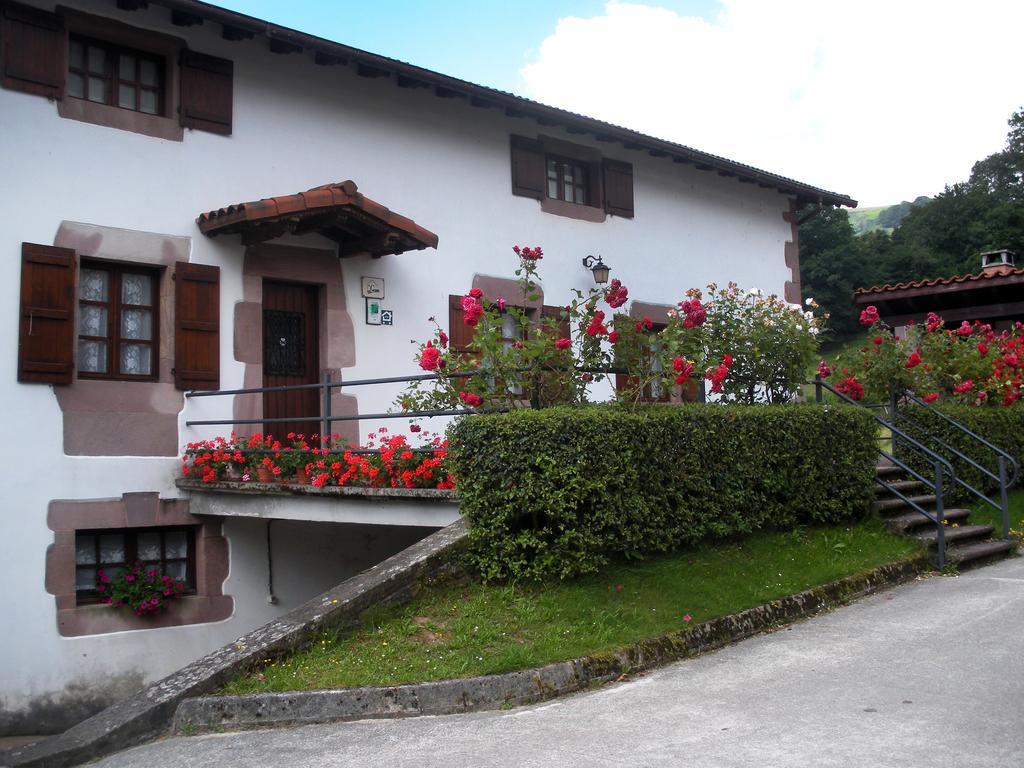 Casa Rural Bordaberea Maya del Baztan Exterior photo